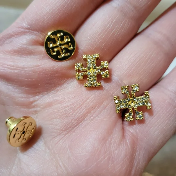 Tory Burch Crystal Logo Stud Earrings Brand New with Dust bag - Picture 7 of 8